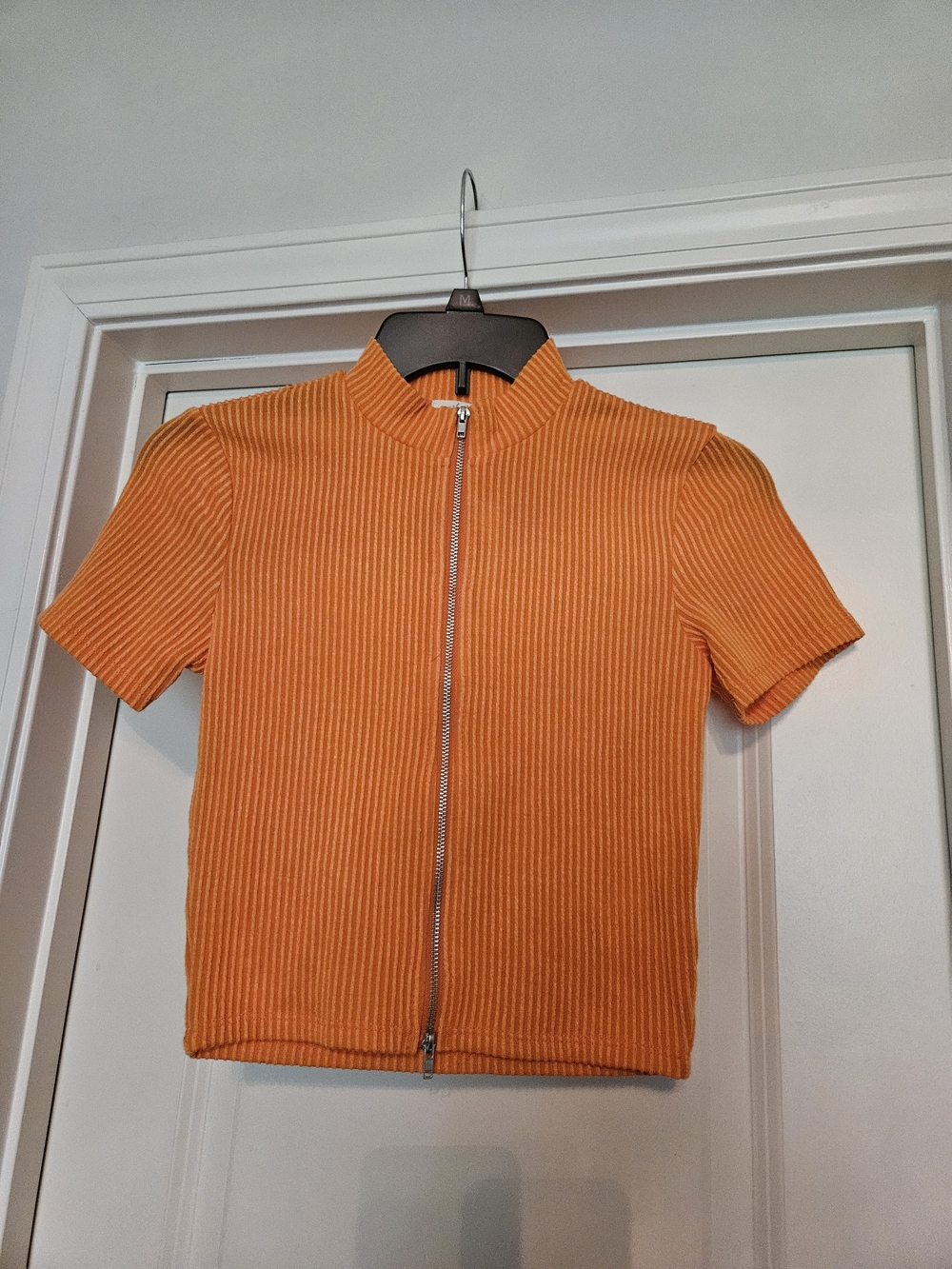 Women's Orange Ribbed Zip-Front Crop Top